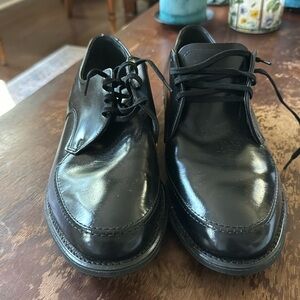 Men’s Leather Classics Oxfords Black Size 10.New without box. Never worn.